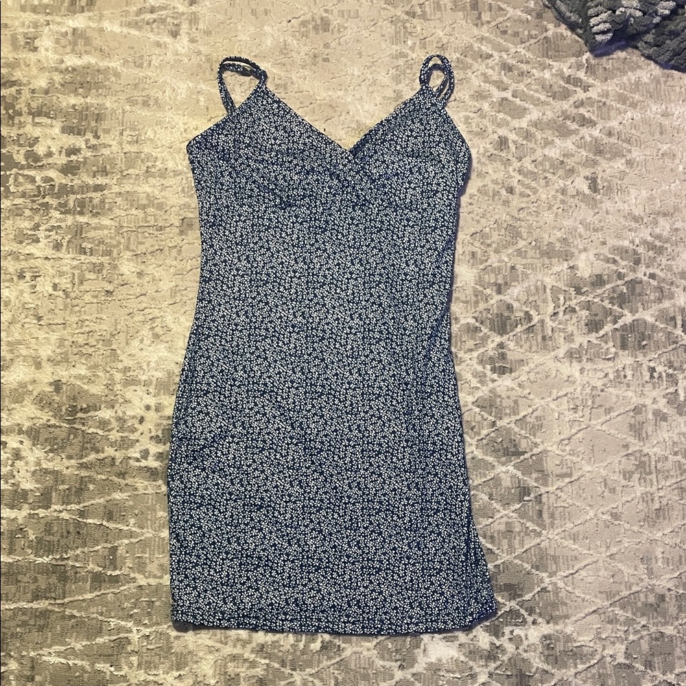 Elegant Blue Floral Dress